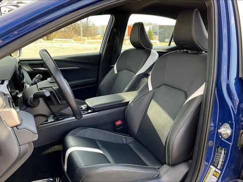 Used 2025 Toyota Camry SE image 27