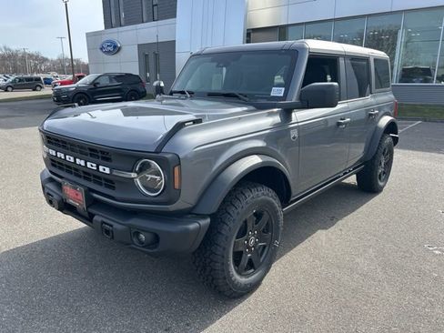 New 2025 Ford Bronco Big Bend w/ Black Diamond Package AWD/4WD image 3
