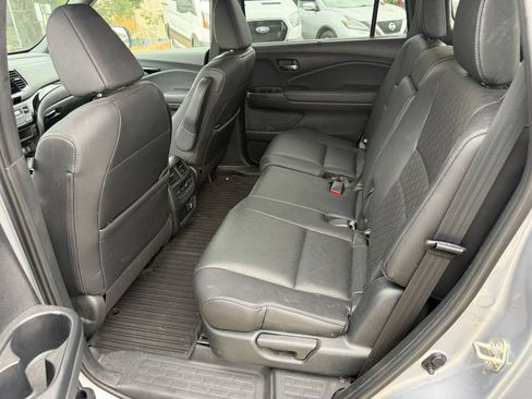 Used 2019 Honda Passport Touring image 11