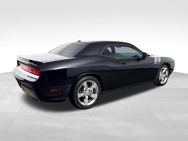 Used 2010 Dodge Challenger R/T RWD image 7