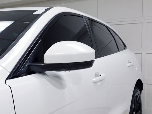 Used 2023 Jaguar F-PACE S AWD/4WD image 16