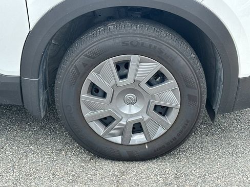 Used 2025 Nissan Kicks S FWD image 12