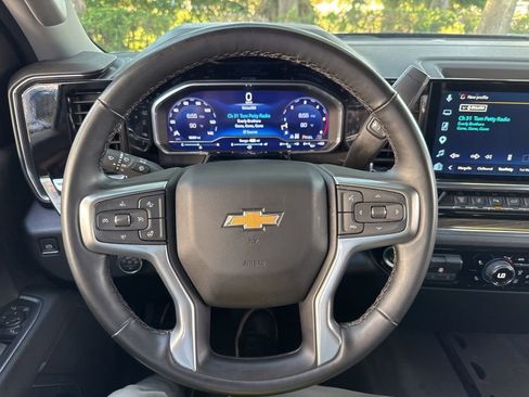 Used 2025 Chevrolet Silverado 2500 LT AWD/4WD image 60