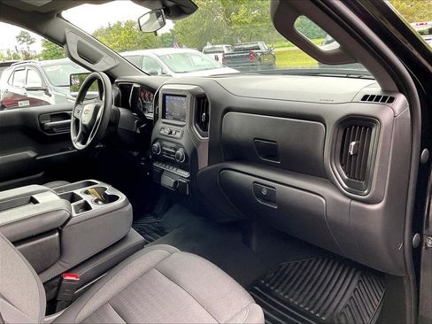 Used 2023 Chevrolet Silverado 1500 Custom AWD/4WD image 13