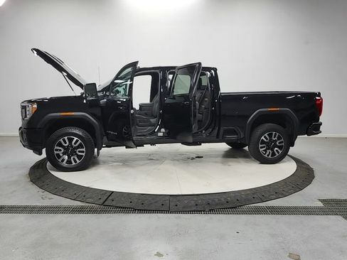 Used 2023 GMC Sierra 2500 AT4 AWD/4WD image 12