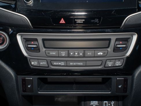 Certified 2023 Honda Ridgeline Black Edition image 25