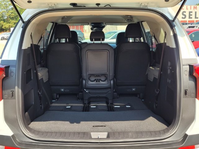 New 2027 Kia Carnival FWD image 7
