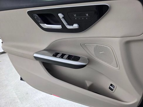 Certified 2022 Mercedes-Benz C 300 Sedan image 23