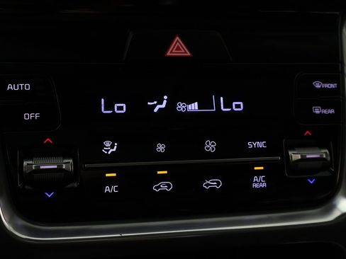 Used 2022 Kia Sorento SX image 58