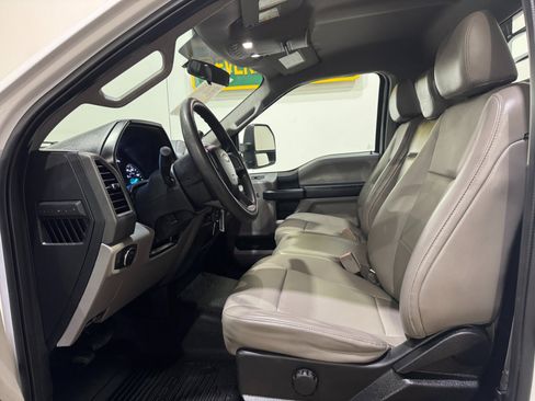 Used 2018 Ford F450 XL w/ Power Equipment Group image 12