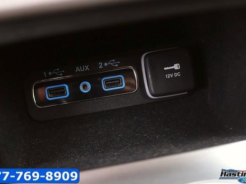 Used 2022 Jeep Grand Cherokee Laredo E w/ Security & Convenience Group AWD/4WD image 22