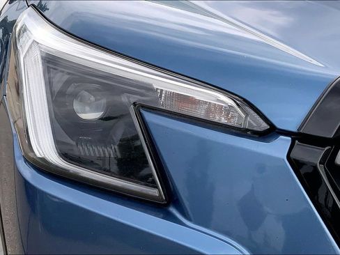 Used 2023 Subaru Forester Limited w/ Popular Package #2 AWD/4WD image 32