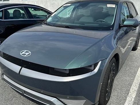 Used 2024 Hyundai Ioniq 5 Limited AWD/4WD image 1