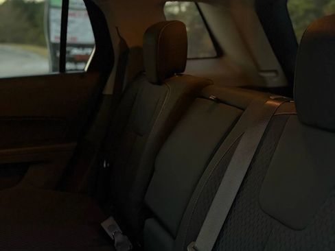 Used 2015 GMC Terrain SLE image 27