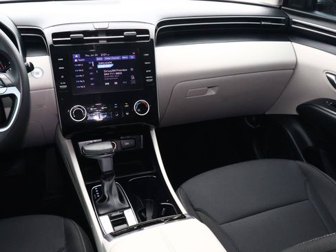 Used 2022 Hyundai Tucson SEL FWD image 10