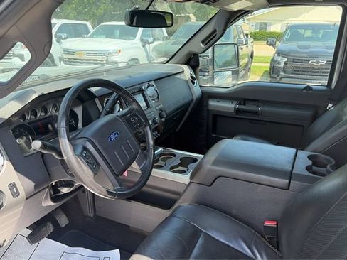 Used 2011 Ford F350 Lariat w/ Lariat Ultimate Pkg AWD/4WD image 9