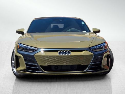 Used 2024 Audi e-tron GT Premium Plus AWD/4WD image 3