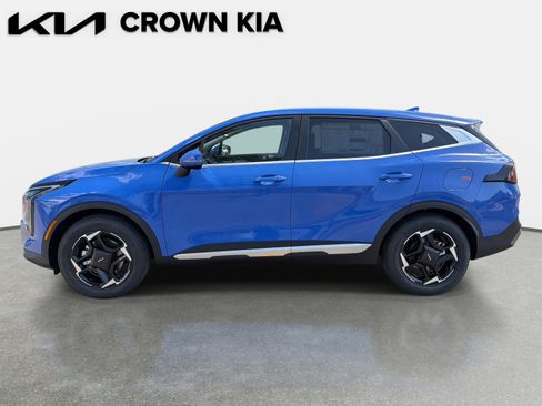 New 2026 Kia Sportage EX FWD image 8