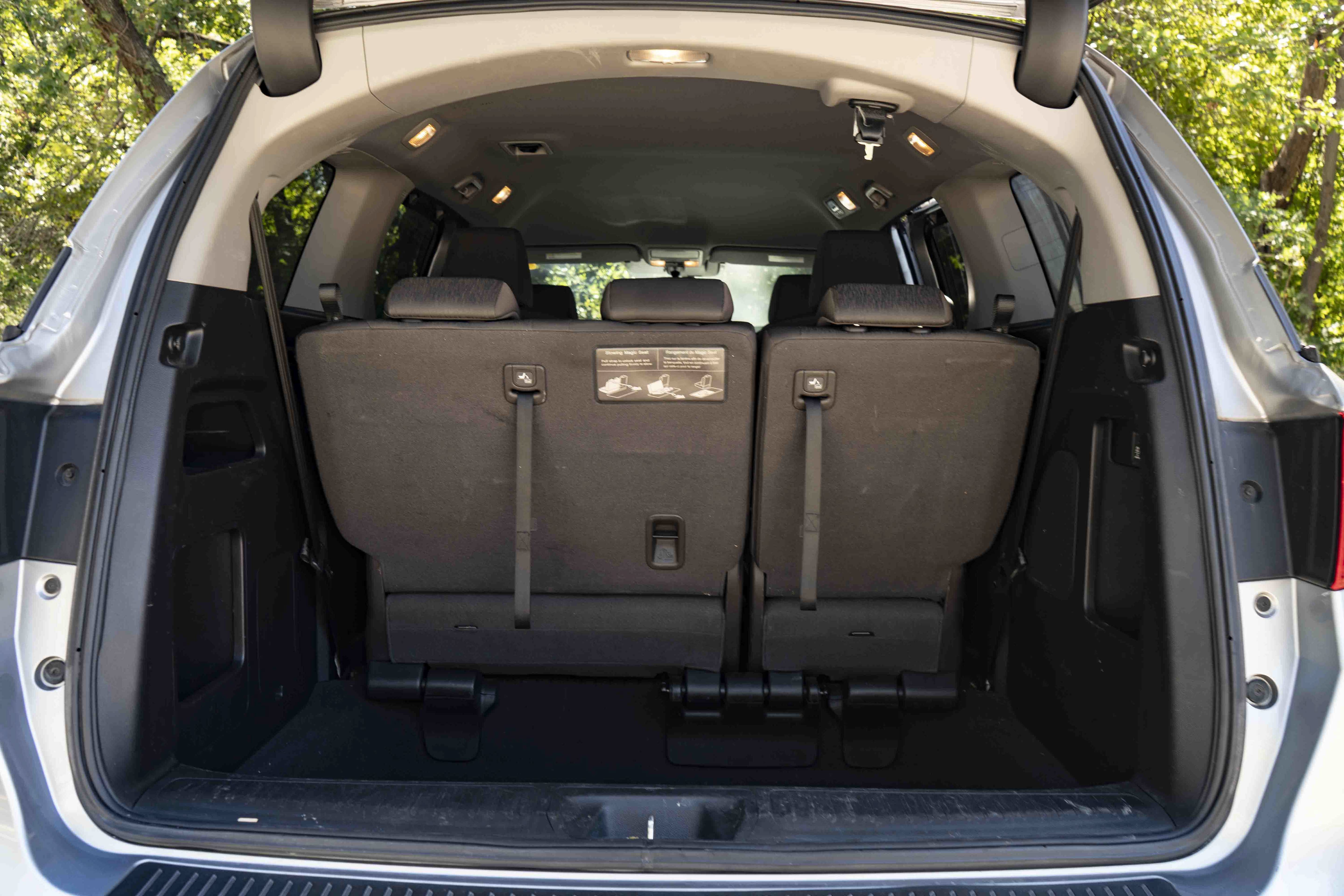 Used 2018 Honda Odyssey EX image 38