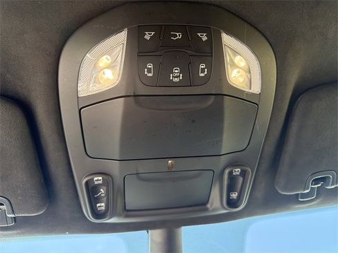 Used 2024 Chrysler Pacifica Pinnacle image 30