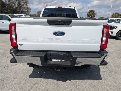 New 2025 Ford F350 XLT w/ FX4 Off-Road Package image 5