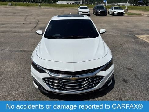 Used 2023 Chevrolet Malibu LT FWD image 2