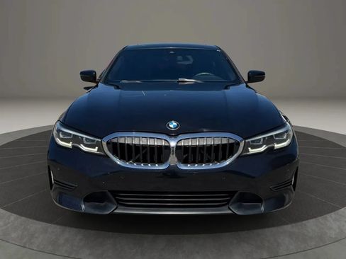 Used 2020 BMW 330i Sedan w/ Convenience Package RWD image 3