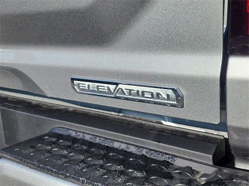 New 2026 GMC Canyon Elevation w/ Convenience Package image 5