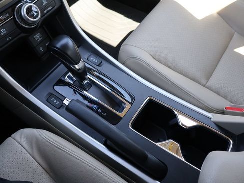 Used 2014 Honda Accord EX-L image 23