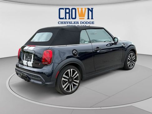 Used 2024 MINI Cooper S FWD image 3