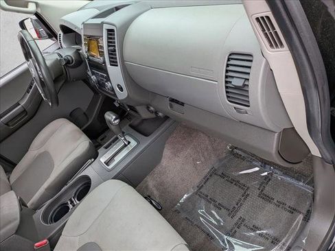 Used 2013 Nissan Xterra S w/ Value Package image 23