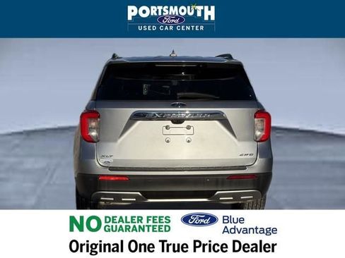 Certified 2022 Ford Explorer XLT w/ Equipment Group 202A AWD/4WD image 37