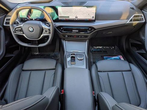 Used 2025 BMW 230i xDrive Coupe w/ Premium Package image 19