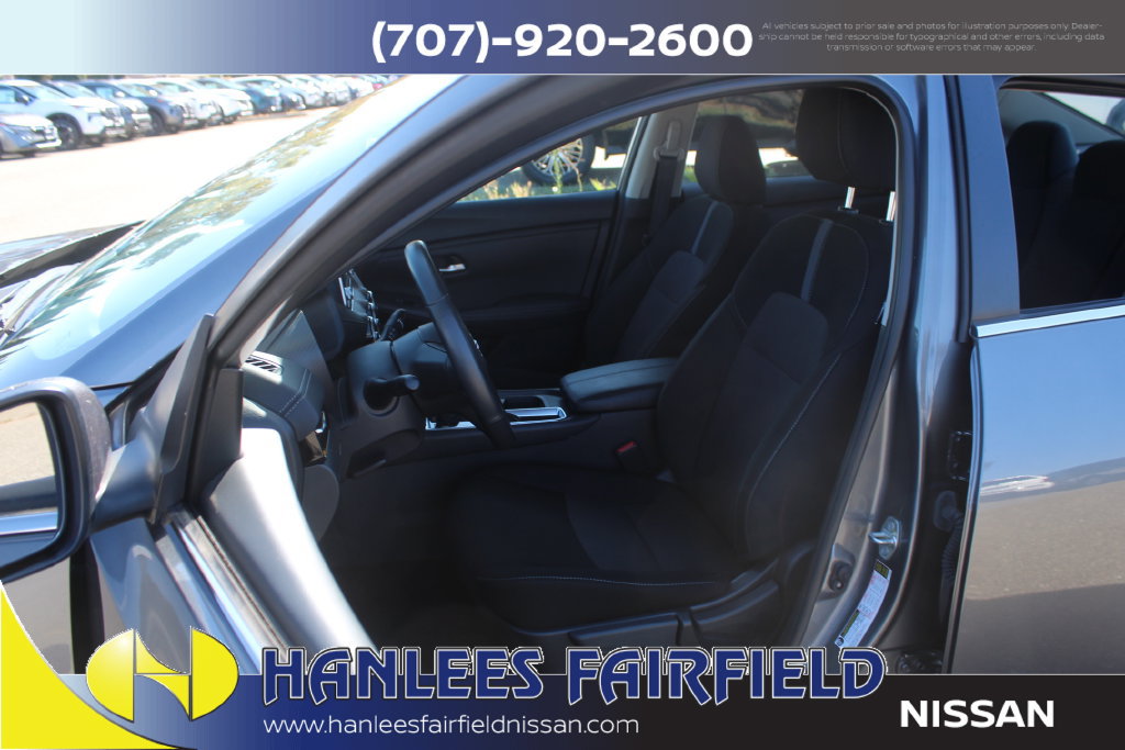Used 2025 Nissan Sentra SV w/ All-Weather Package FWD image 12