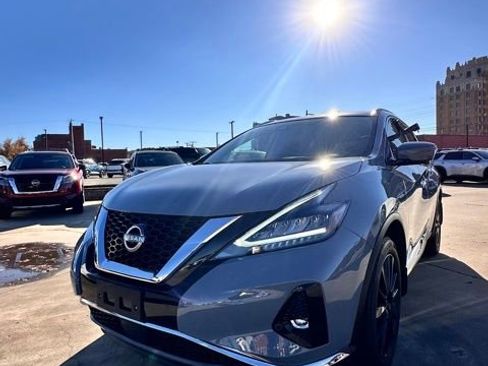 Certified 2024 Nissan Murano Platinum w/ Cargo Package image 3