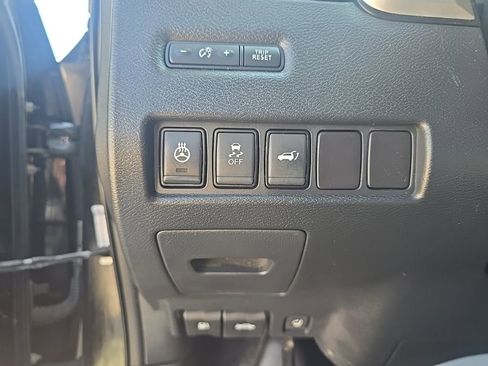 Used 2017 Nissan Murano Platinum AWD/4WD image 14