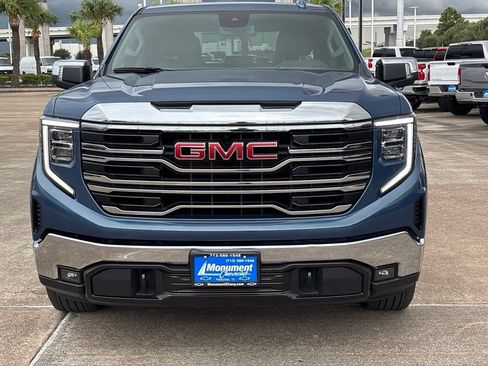 Used 2024 GMC Sierra 1500 SLT RWD image 3