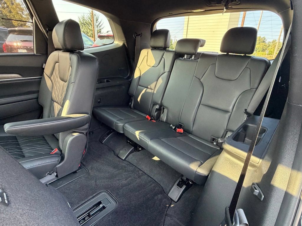 Used 2025 Kia Telluride EX X-Line AWD/4WD image 25