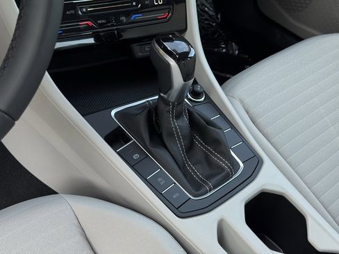 New 2025 Volkswagen Jetta S image 21