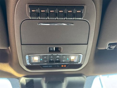 New 2025 Ford F350 King Ranch w/ FX4 Off-Road Package image 32