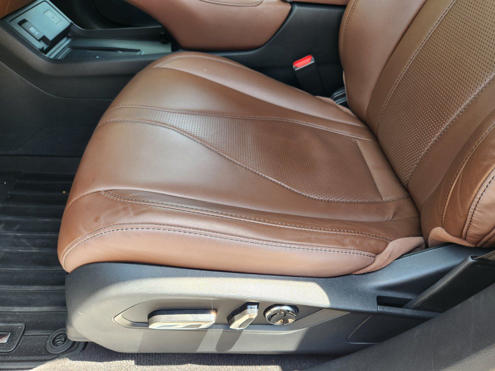 Used 2023 Acura RDX w/ Technology Package AWD/4WD image 22