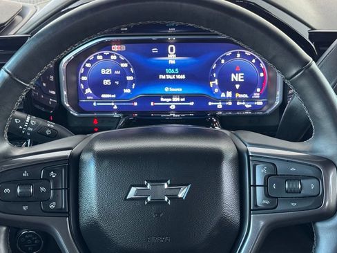 Used 2024 Chevrolet Silverado 2500 ZR2 w/ Technology Package AWD/4WD image 33