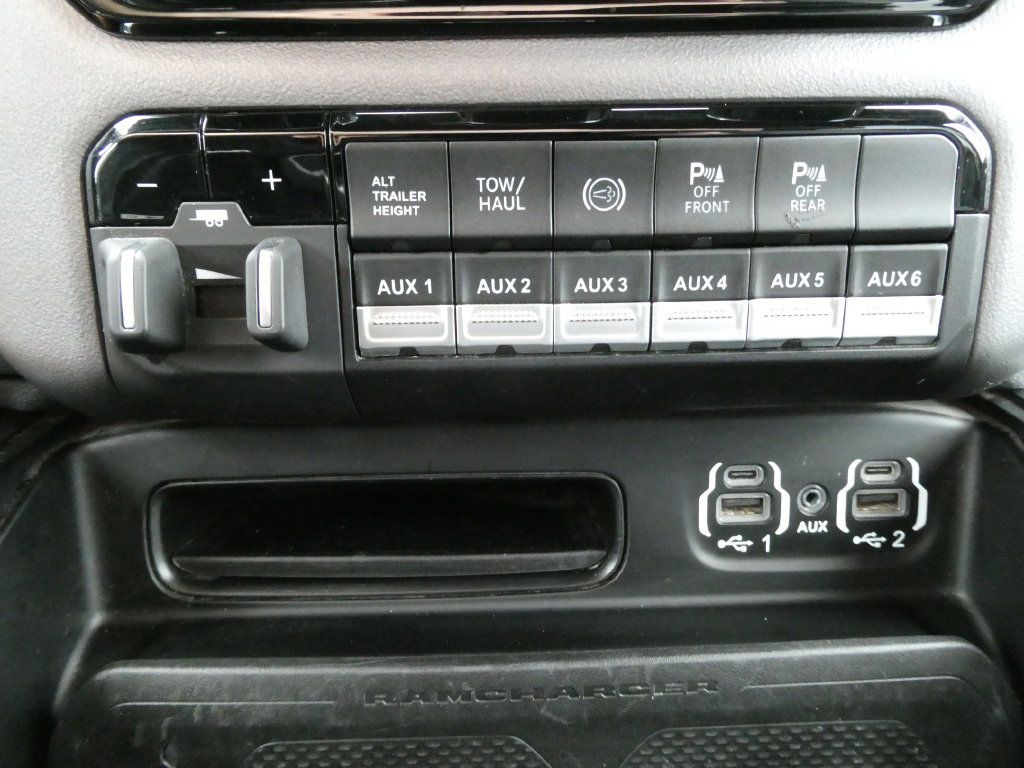 Used 2022 RAM 2500 Laramie AWD/4WD image 32