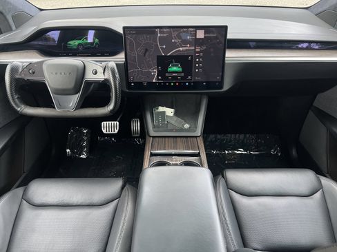 Used 2023 Tesla Model X AWD/4WD image 2