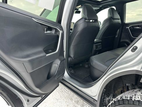 Used 2023 Toyota RAV4 XSE image 16