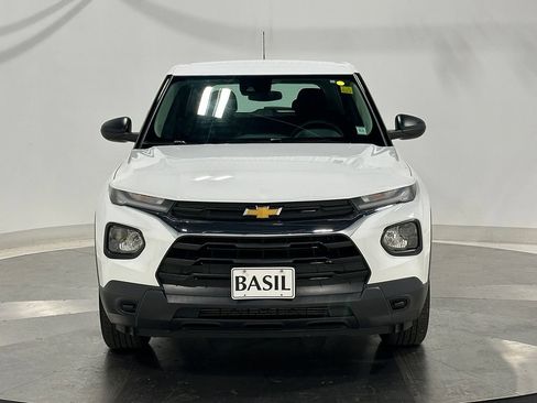 Used 2023 Chevrolet TrailBlazer LS AWD/4WD image 9