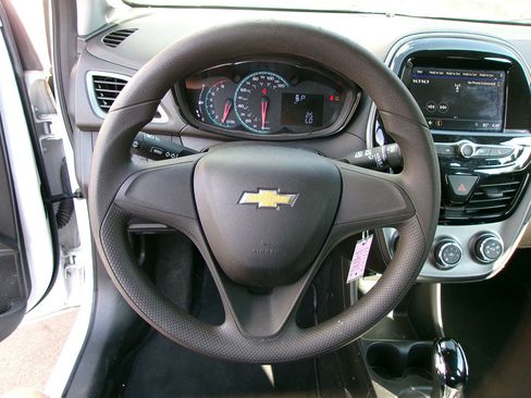 Used 2020 Chevrolet Spark LS FWD image 15