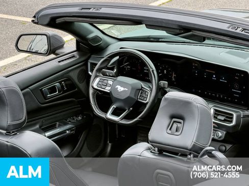 Used 2025 Ford Mustang Premium RWD image 44