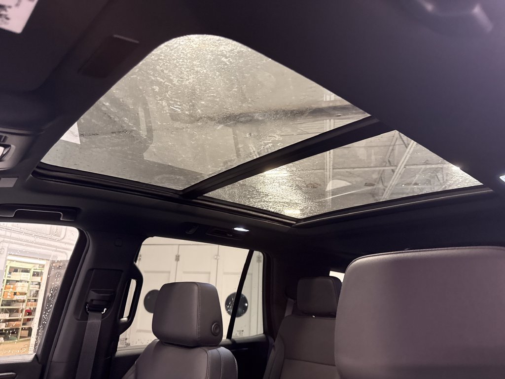 New 2026 Chevrolet Tahoe Z71 w/ Z71 Off-Road Package AWD/4WD image 2