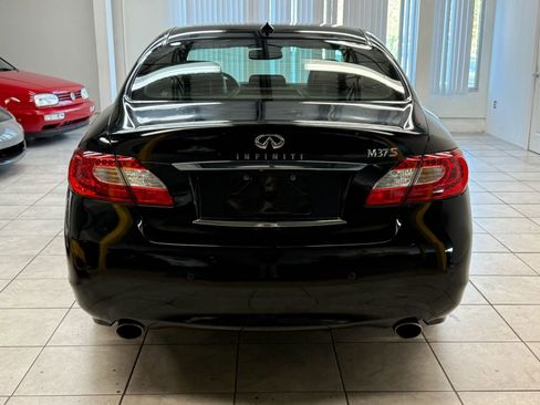 Used 2013 INFINITI M37 w/ Premium Pkg RWD image 8